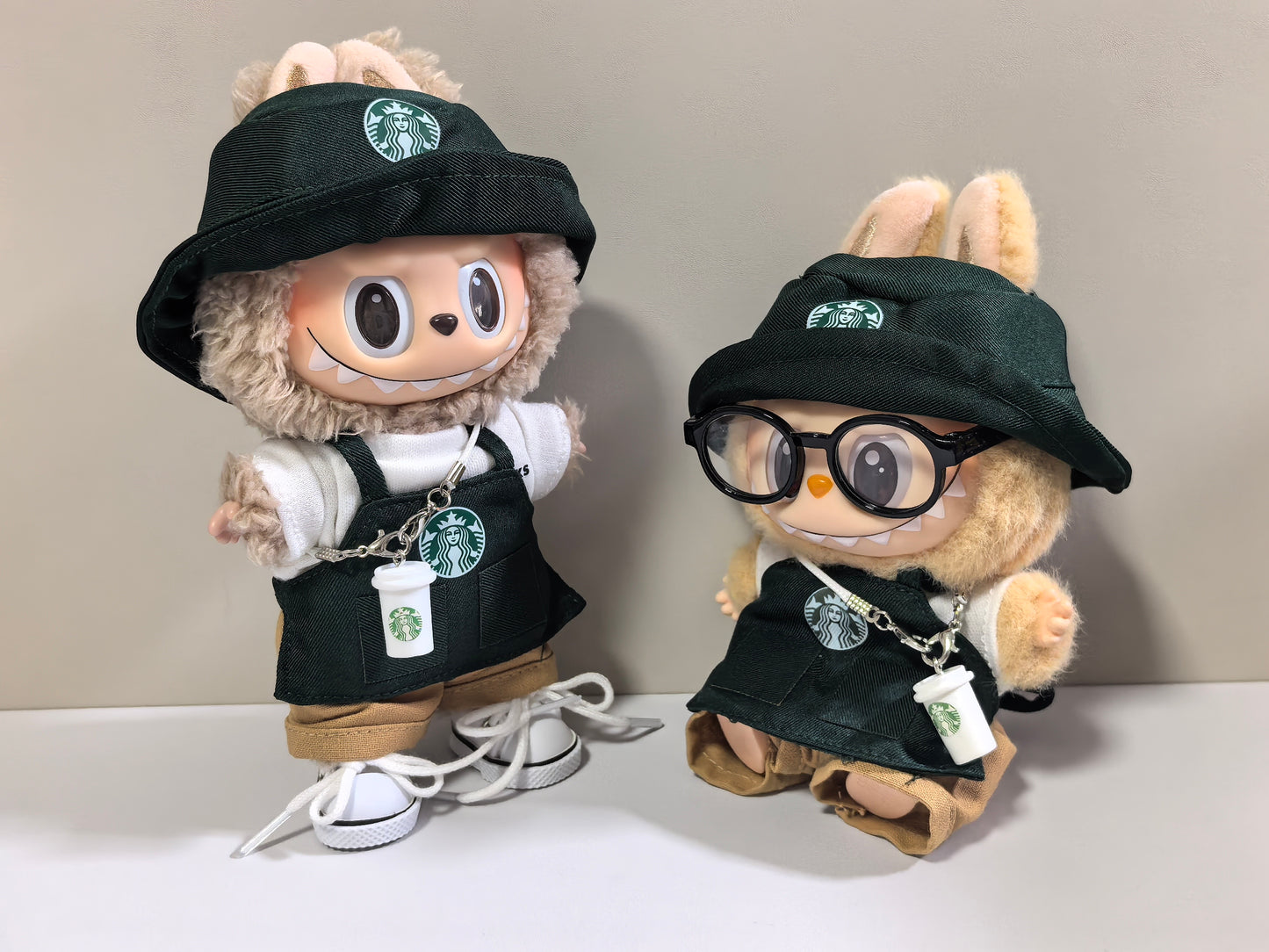 Labubu Barista Outfit Green| Starbucks Inspired | Bucket Hat, Apron, T-shirt,pants, glasses, Coffee | Perfect Gift|Labubu Barista Outfit Green| Starbucks Inspired | Bucket Hat, Apron, T-shirt,pants, glasses, Coffee | Perfect Gift| Kids and Teenager Gift